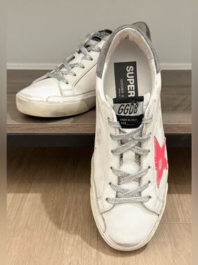 Golden Goose Superstars Size 37 EUC